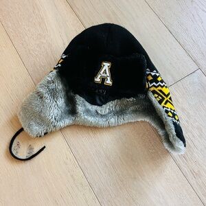 Appalachian State University Toboggan Winter Hat Insulated Fur Retro Throwback N